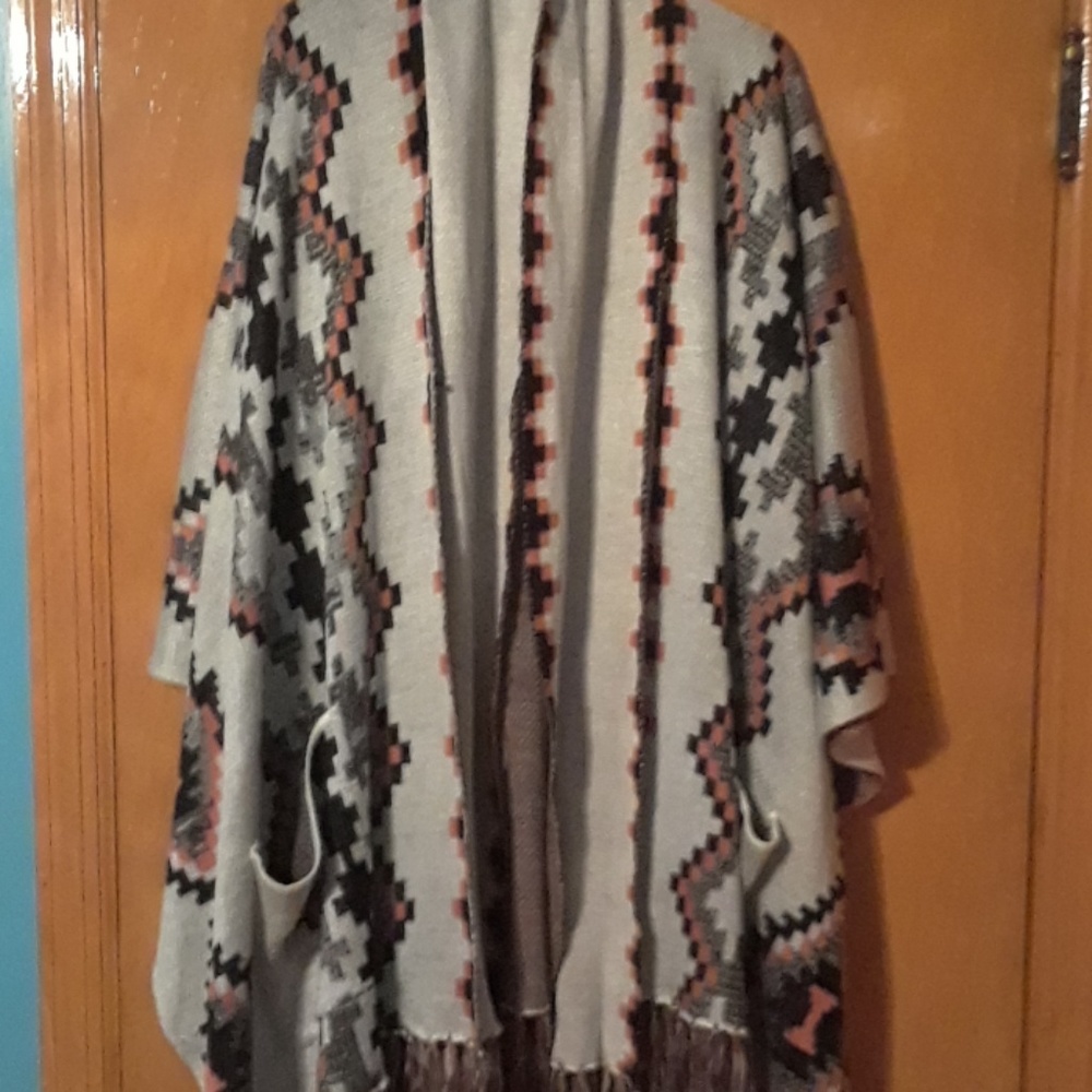 Ladies beautiful sweater wrap